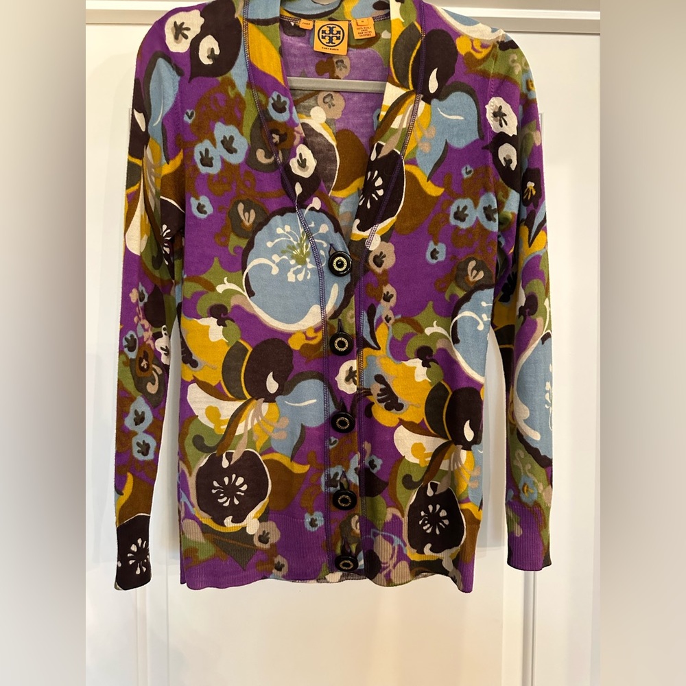 Tory Burch cardigan with gold/tortoise buttons sz med